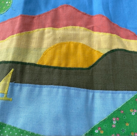 Vintage Applique Lake Sail Boat Skirt - Picture 4 of 5